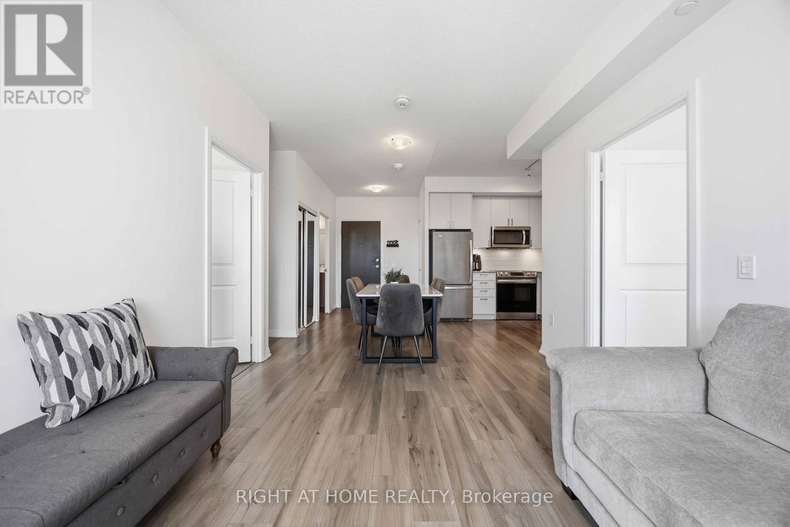 458 - 60 Ann Oreilly Road, Toronto, Ontario  M2J 0C8 - Photo 6 - C13234632