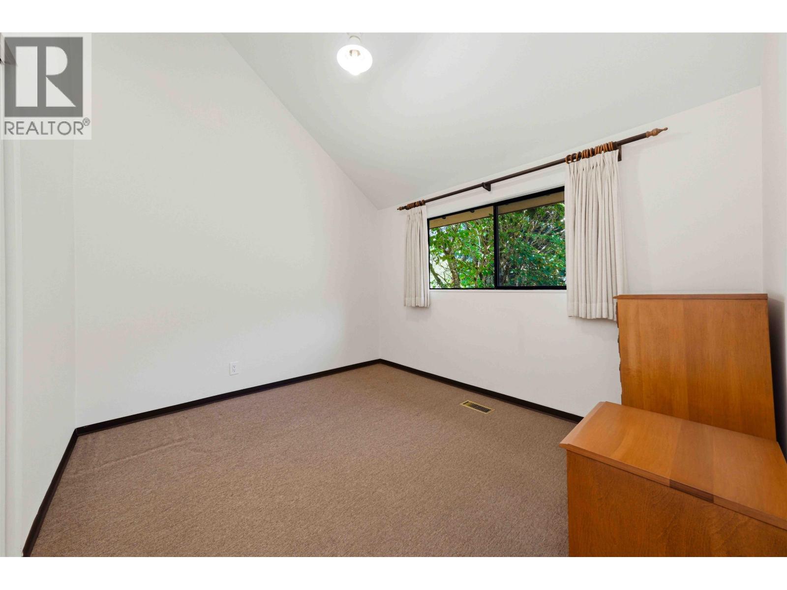 6432 Douglas Street, West Vancouver, British Columbia  V7W 2G2 - Photo 17 - R3131550