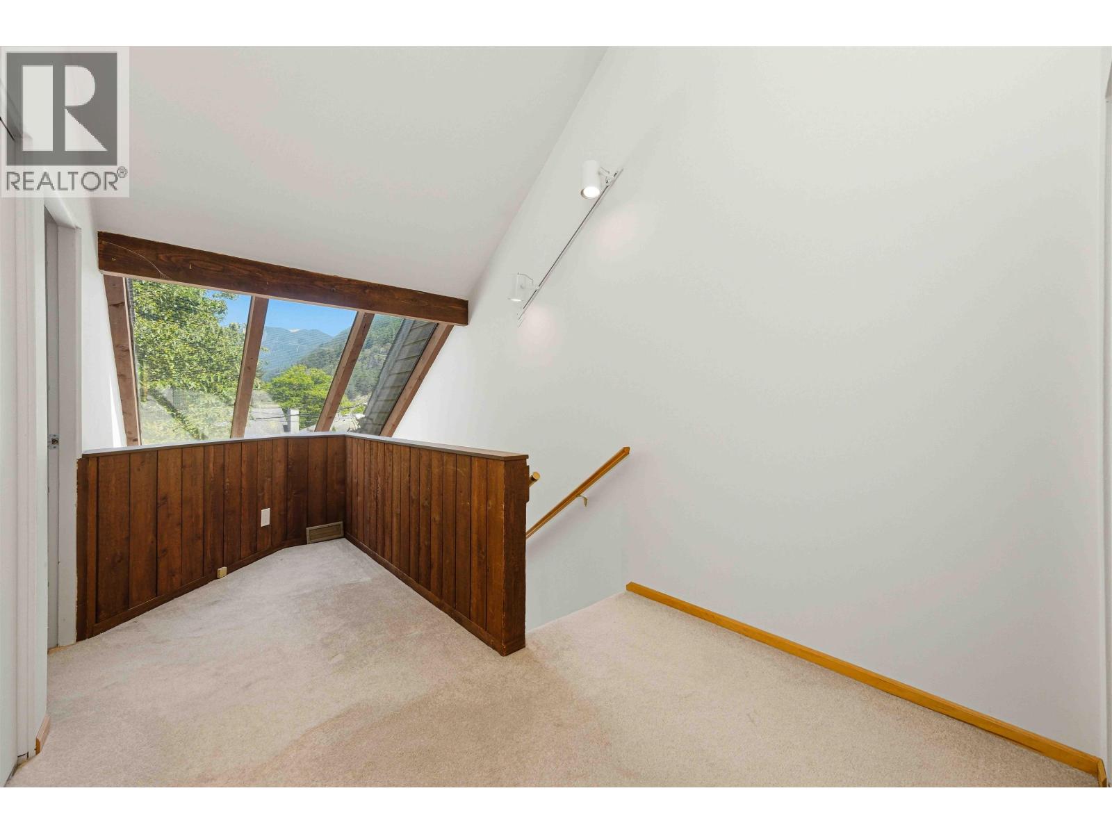 6432 Douglas Street, West Vancouver, British Columbia  V7W 2G2 - Photo 21 - R3131550