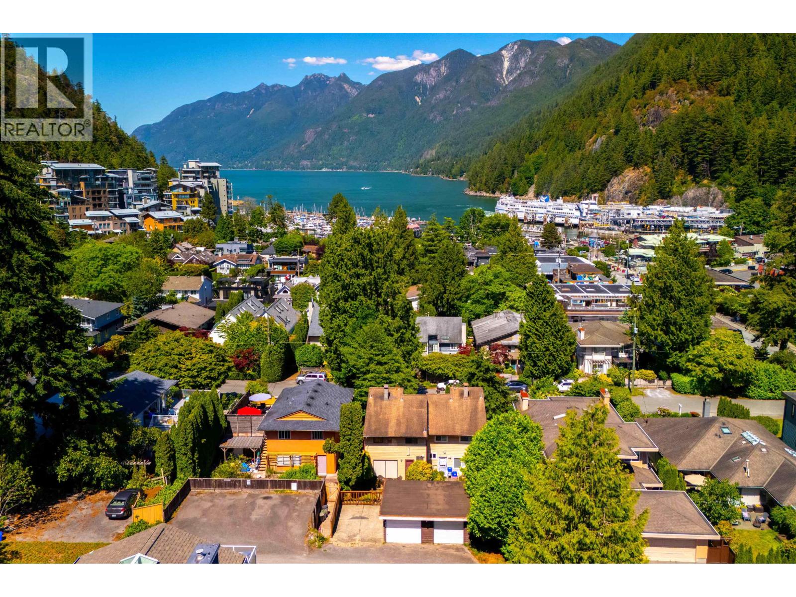 6432 Douglas Street, West Vancouver, British Columbia  V7W 2G2 - Photo 30 - R3131550