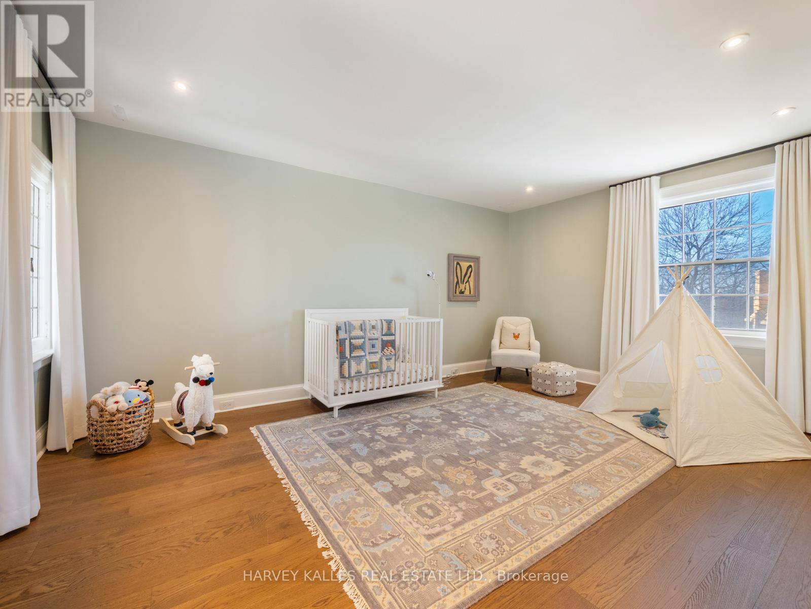 90 Old Forest Hill Road, Toronto, Ontario  M5P 2R5 - Photo 22 - C13234690