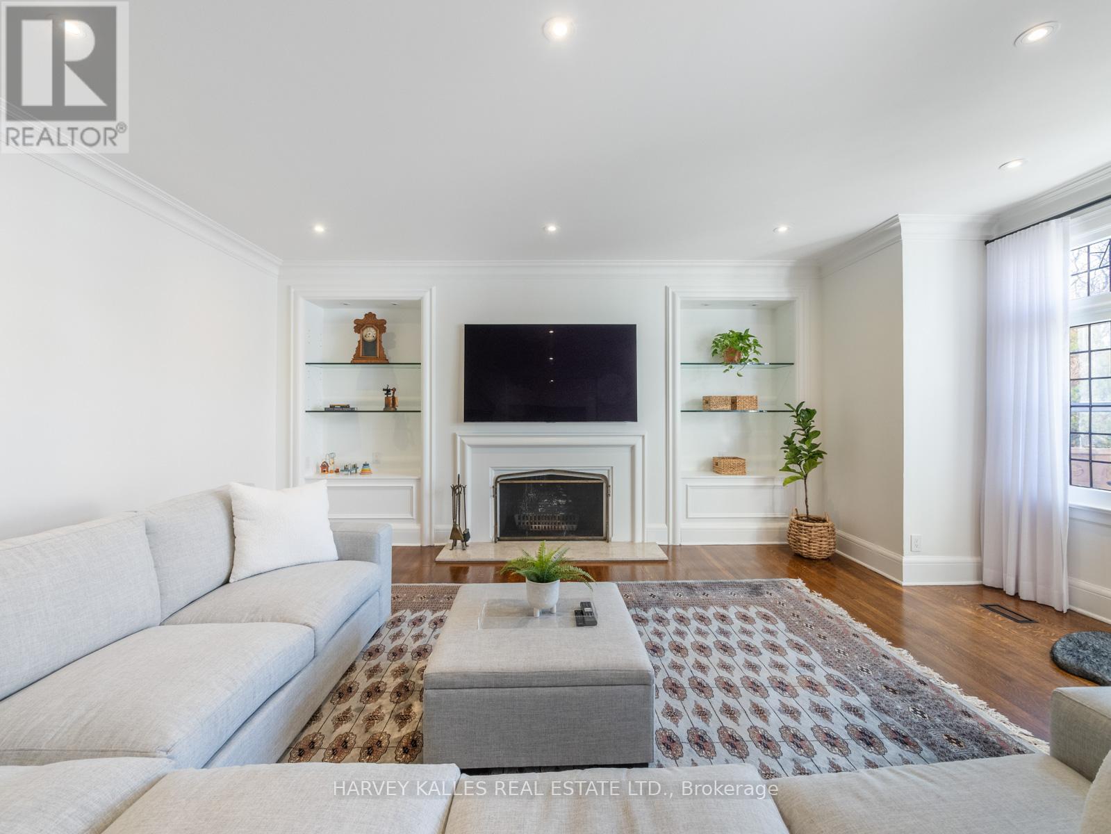 90 Old Forest Hill Road, Toronto, Ontario  M5P 2R5 - Photo 4 - C13234690
