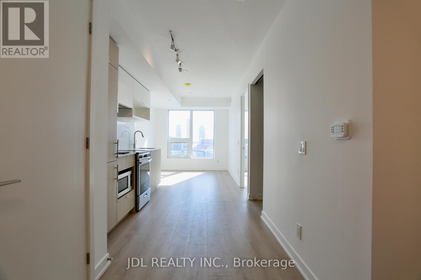 1808 - 100 Queen Street E, Toronto, Ontario  M5C 0B5 - Photo 2 - C13234708