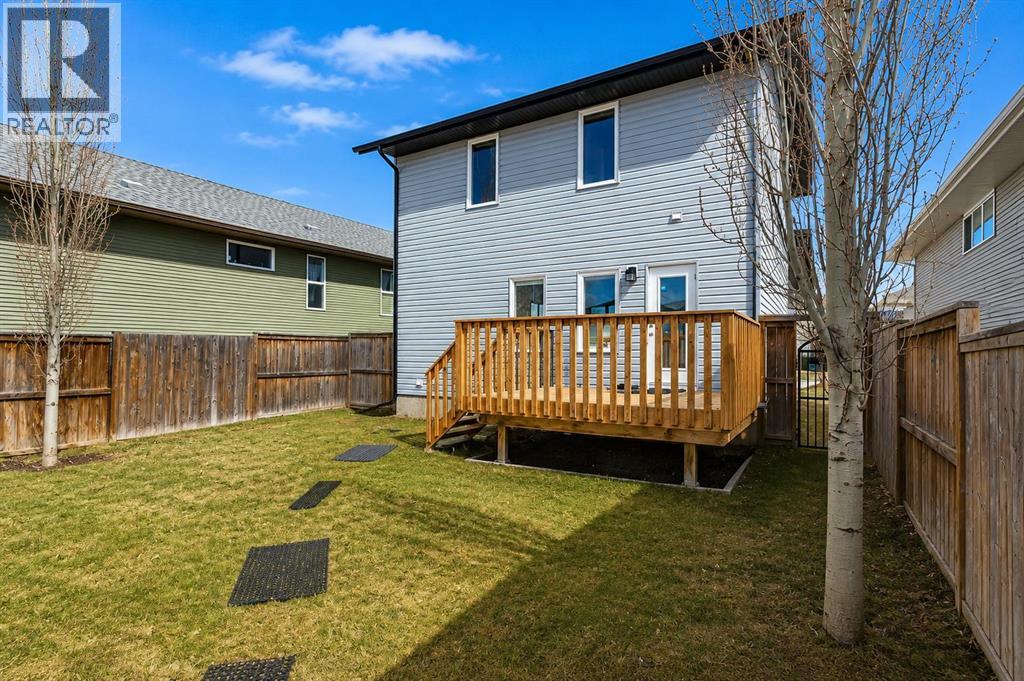 394 Teasdale Drive, Red Deer, Alberta  T4P 0P8 - Photo 2 - A2300409