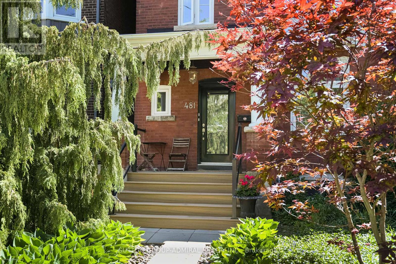 2nd & 3rd Floor - 481 Brock Avenue, Toronto, Ontario  M6H 3N8 - Photo 2 - C13234406