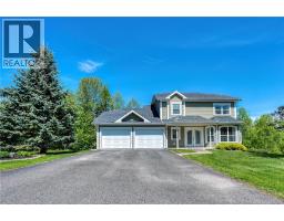 90 Nowlan Street, Grand-Sault/Grand Falls, New Brunswick