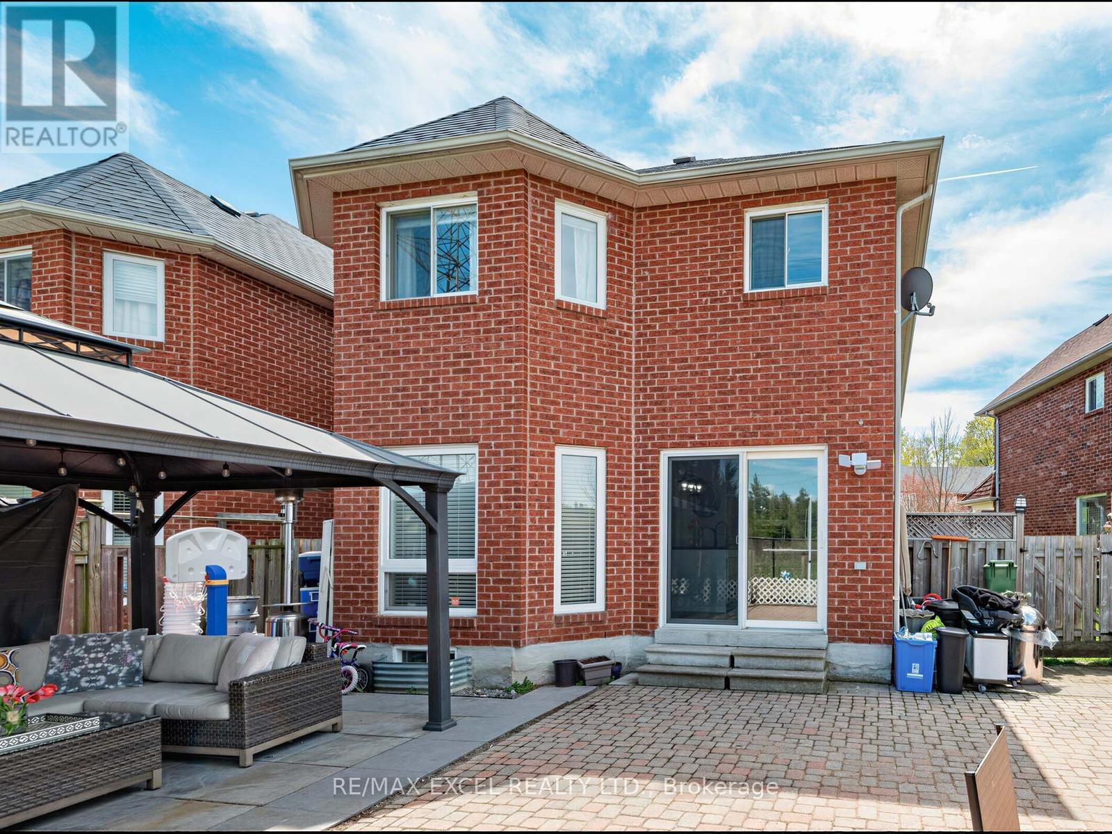 764 Craighurst Court, Pickering, Ontario  L1X 2W9 - Photo 30 - E13234548