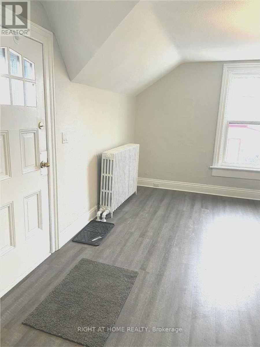 3 - 178 Adelaide Avenue E, Oshawa, Ontario  L1G 1Z4 - Photo 2 - E13234552
