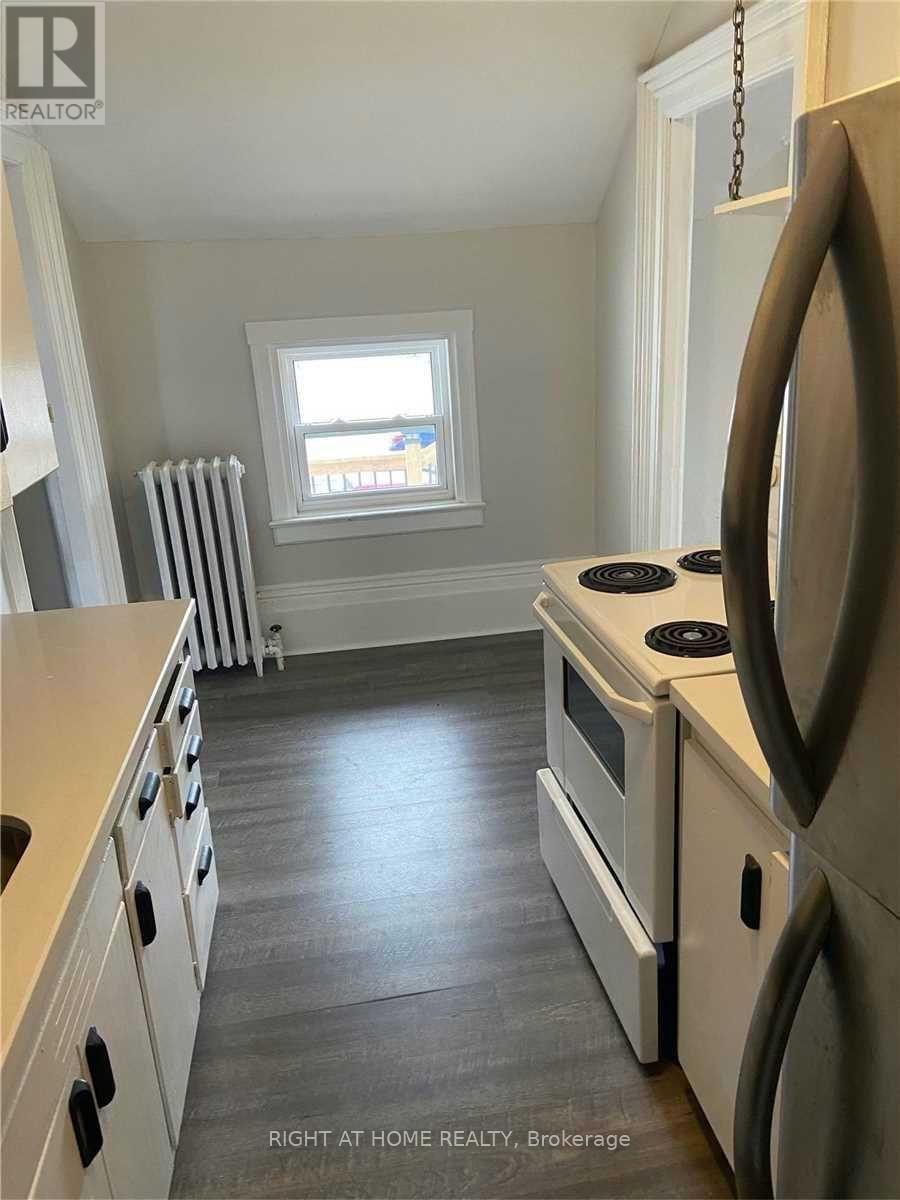 3 - 178 Adelaide Avenue E, Oshawa, Ontario  L1G 1Z4 - Photo 6 - E13234552