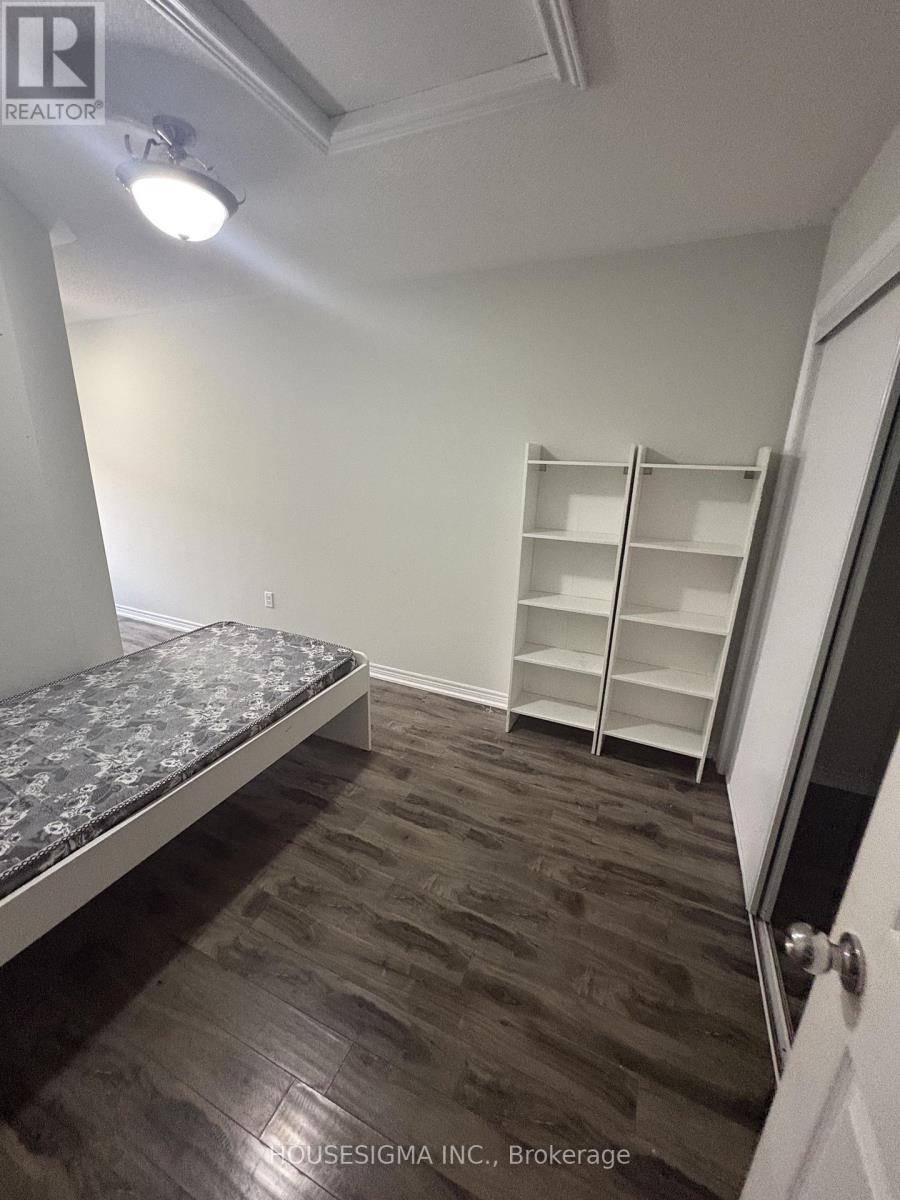40 De Jong Street, Toronto, Ontario  M1P 0B9 - Photo 11 - E13234560