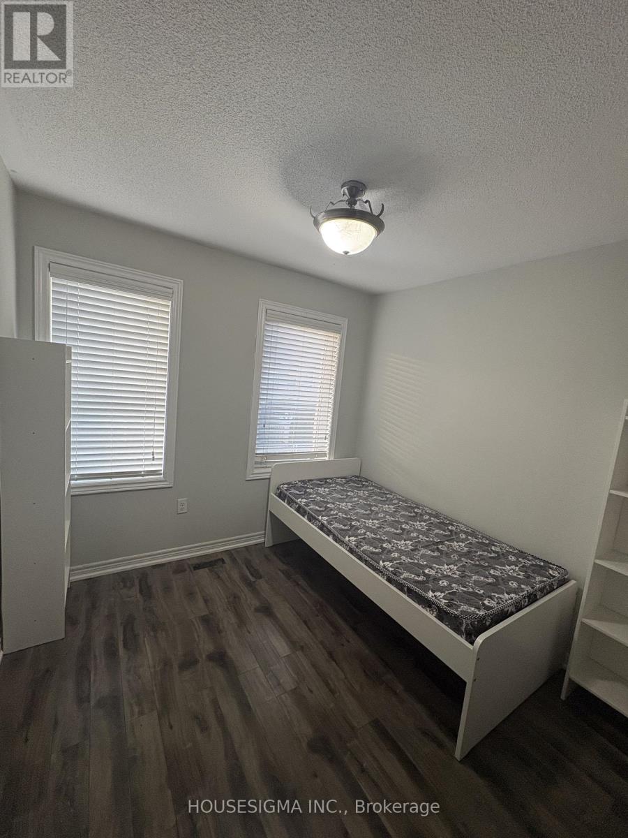 40 De Jong Street, Toronto, Ontario  M1P 0B9 - Photo 9 - E13234560