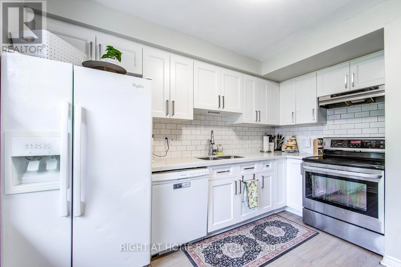 1153 Southdale Avenue N, Oshawa, Ontario  L1H 7Y9 - Photo 19 - E13234662