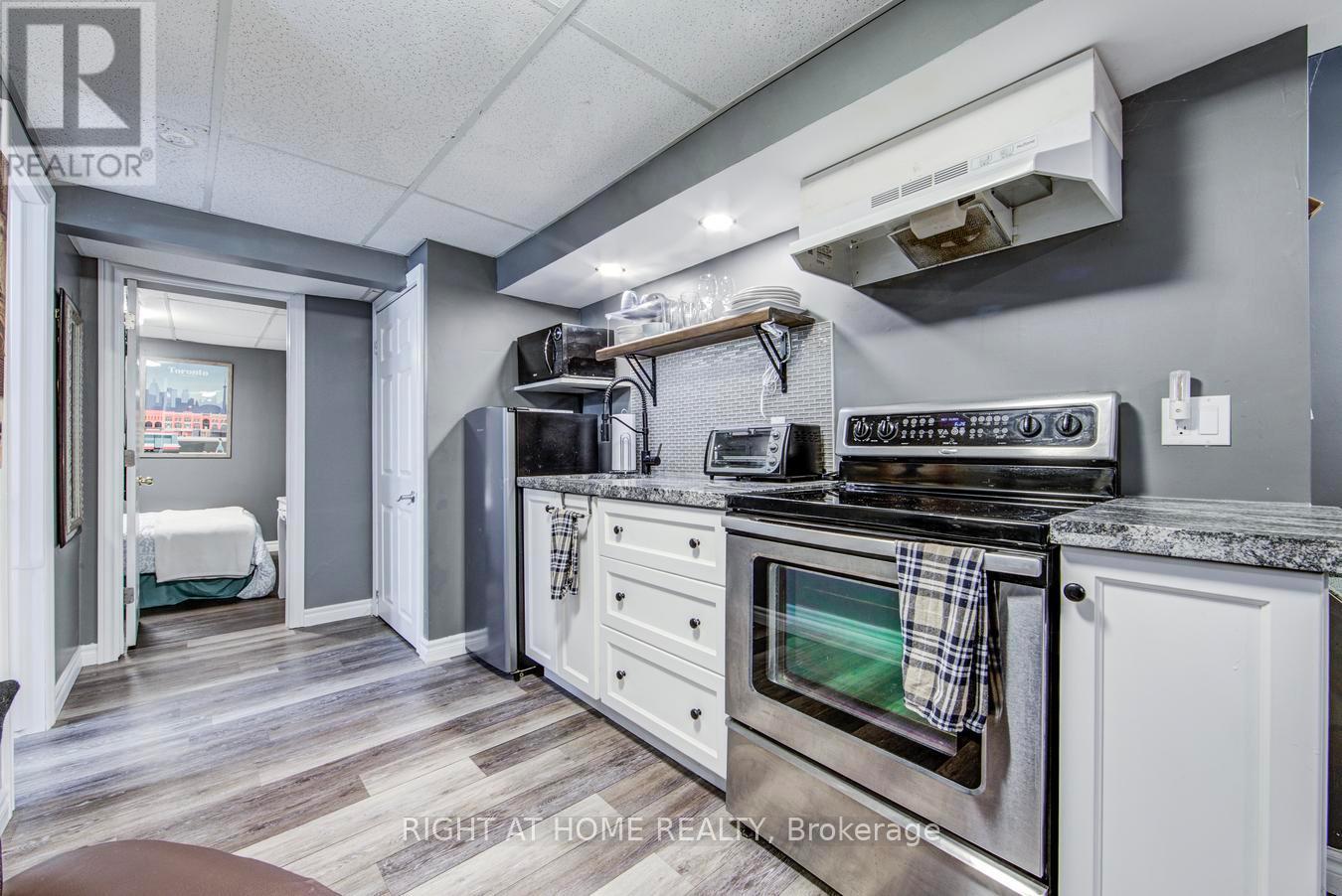 1153 Southdale Avenue N, Oshawa, Ontario  L1H 7Y9 - Photo 37 - E13234662