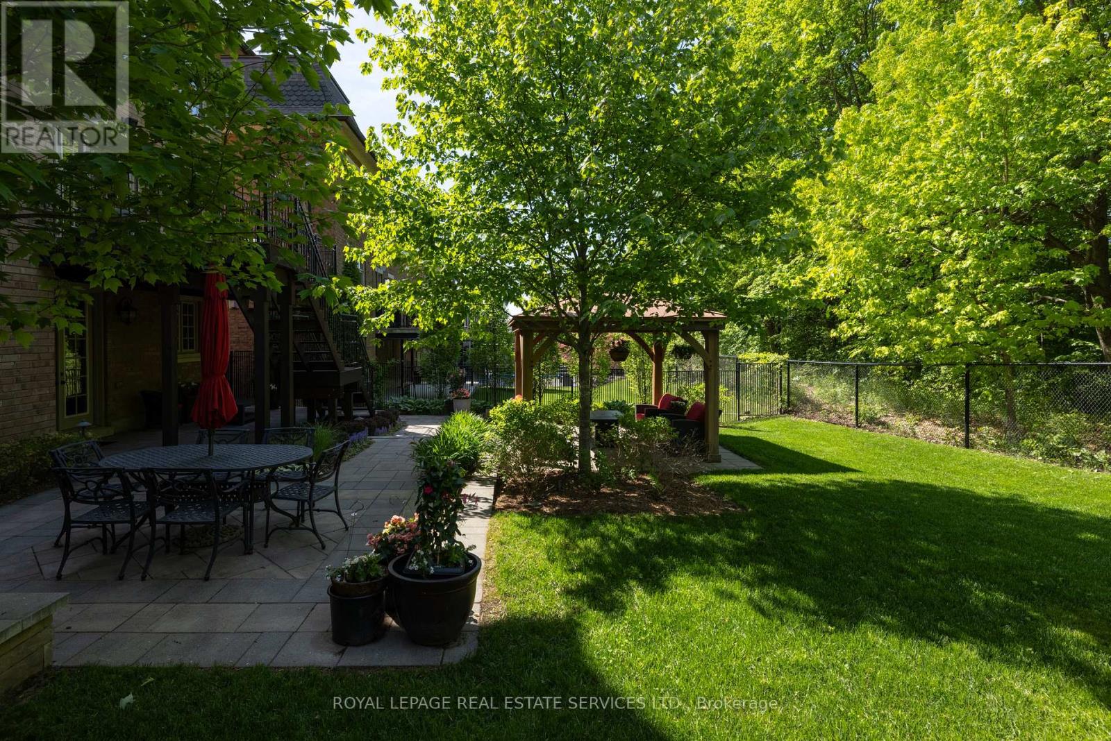 68 Annsleywood Court, Vaughan, Ontario  L4H 4G6 - Photo 2 - N13234712