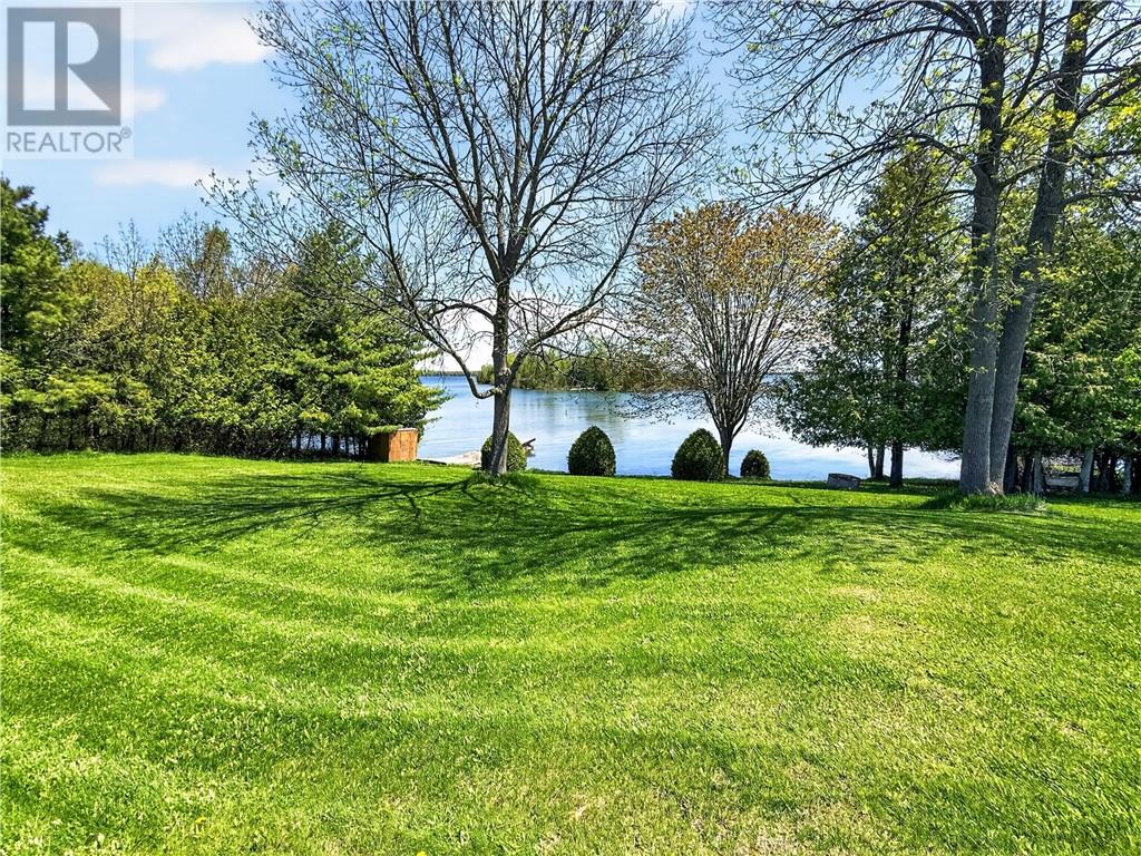 44 North Oakcliff Drive, Mindemoya, Ontario  P0P 1S0 - Photo 39 - 2128262
