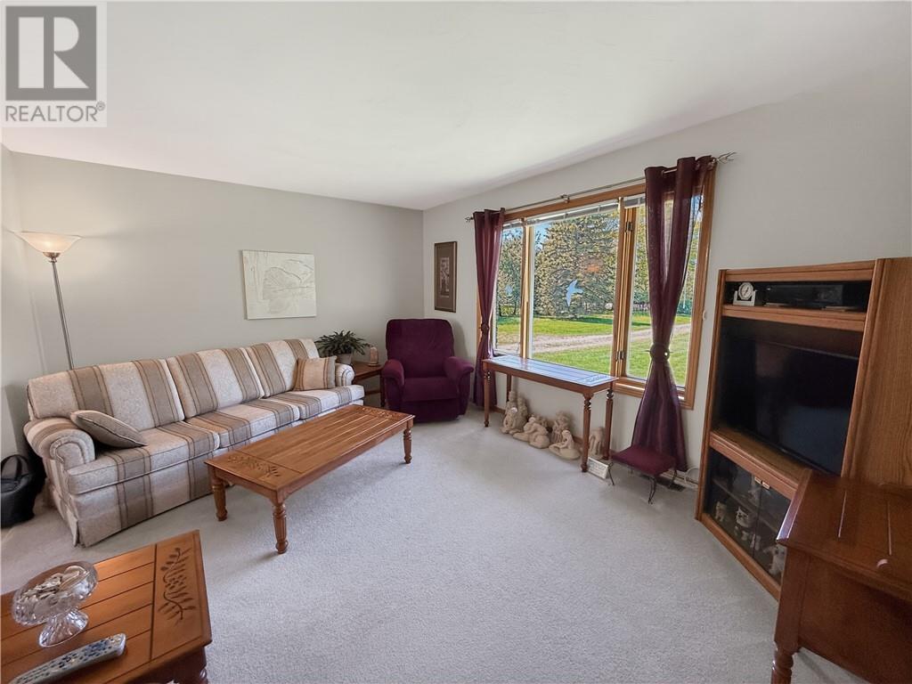 44 North Oakcliff Drive, Mindemoya, Ontario  P0P 1S0 - Photo 16 - 2128262