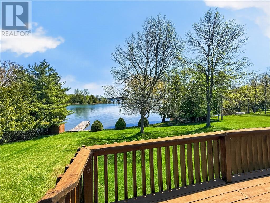 44 North Oakcliff Drive, Mindemoya, Ontario  P0P 1S0 - Photo 7 - 2128262