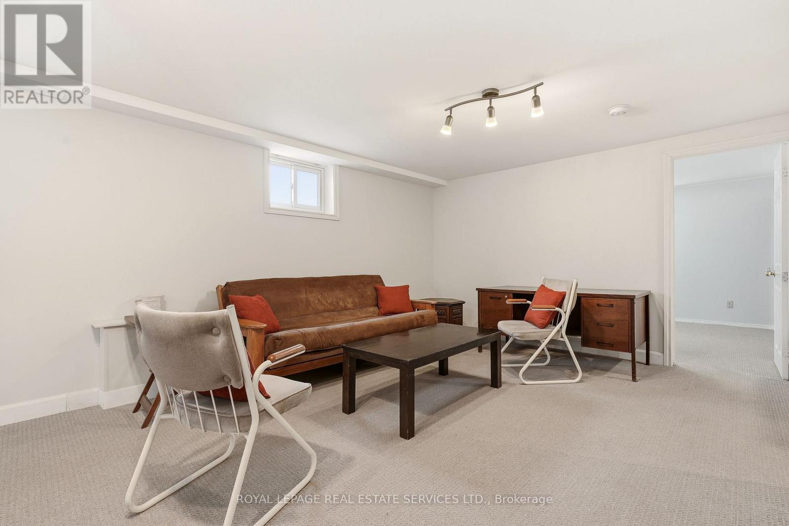 3454 Oakglade Crescent, Mississauga, Ontario  L5C 1X5 - Photo 22 - W13234572