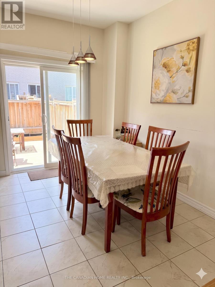 41 Crumlin Crescent, Brampton, Ontario  L6X 0Y2 - Photo 11 - W13234578