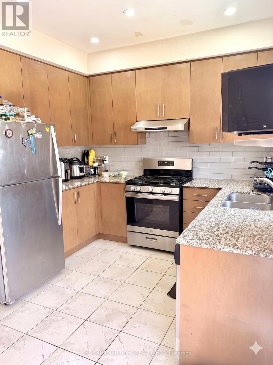 41 Crumlin Crescent, Brampton, Ontario  L6X 0Y2 - Photo 13 - W13234578