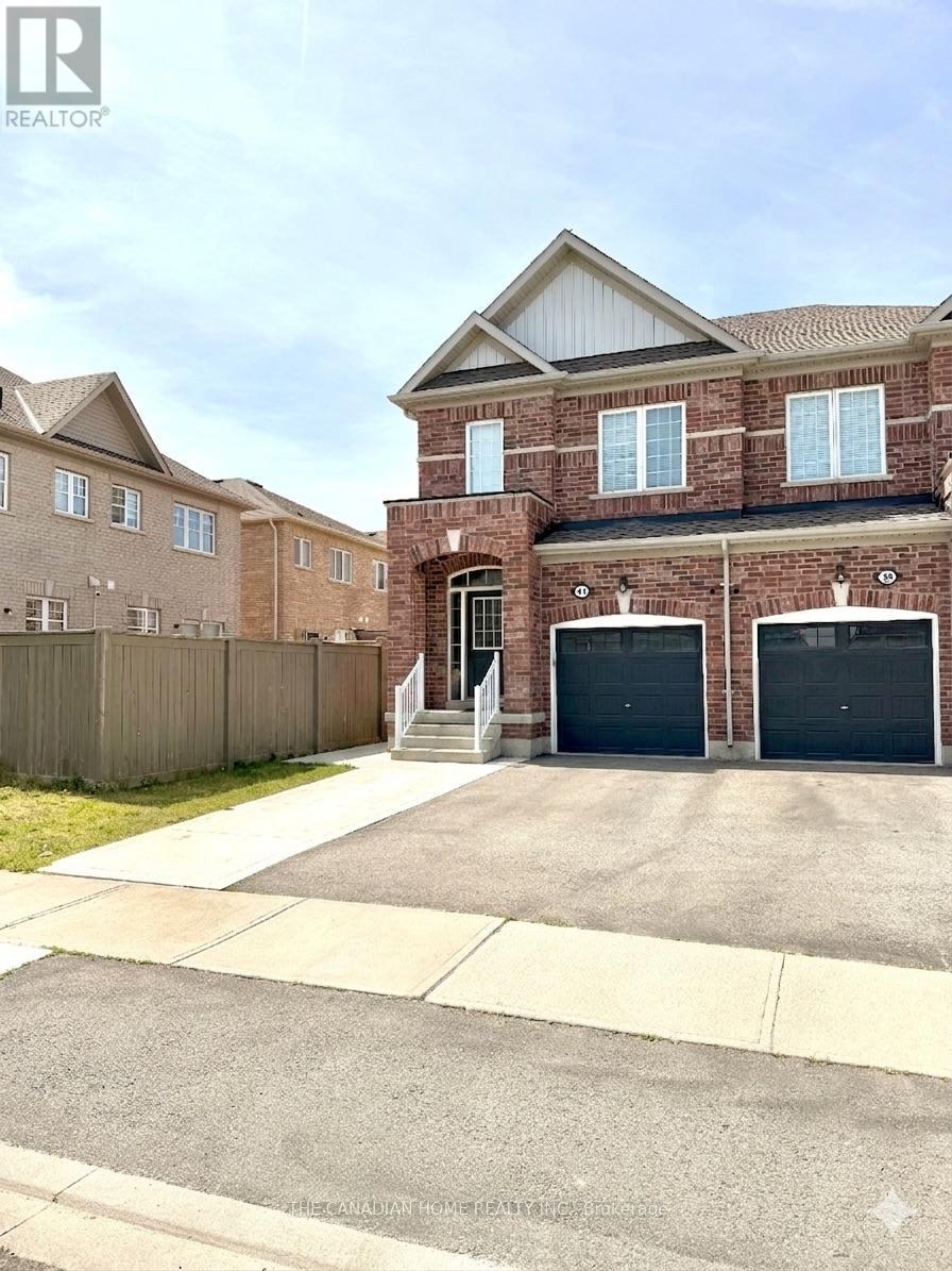 41 Crumlin Crescent, Brampton, Ontario  L6X 0Y2 - Photo 2 - W13234578