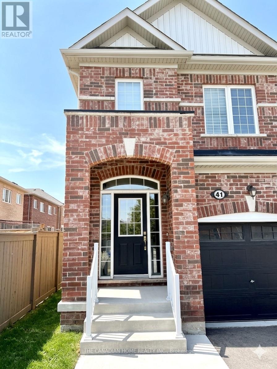 41 Crumlin Crescent, Brampton, Ontario  L6X 0Y2 - Photo 4 - W13234578