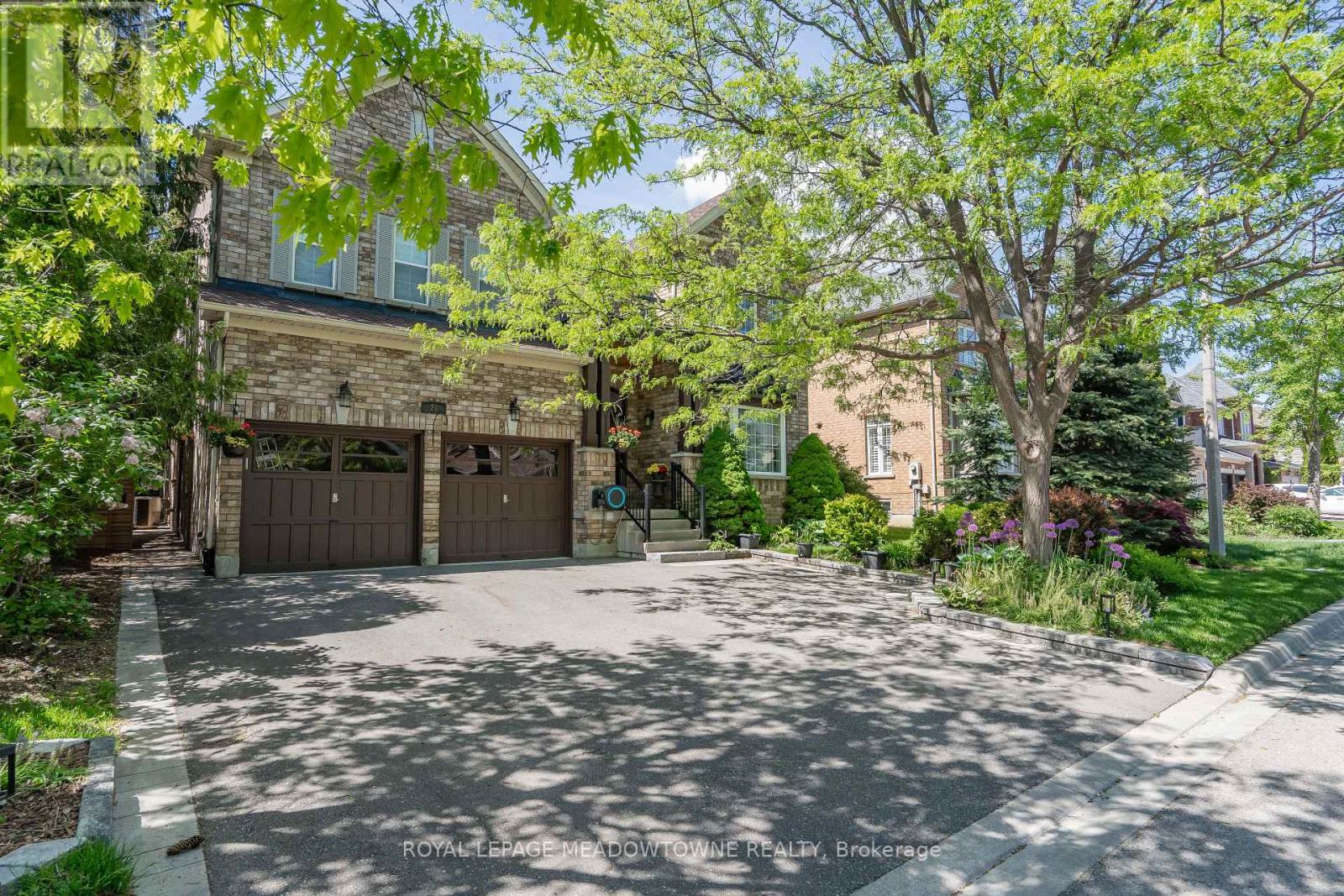 26 EMPEROR DRIVE, Brampton, Ontario