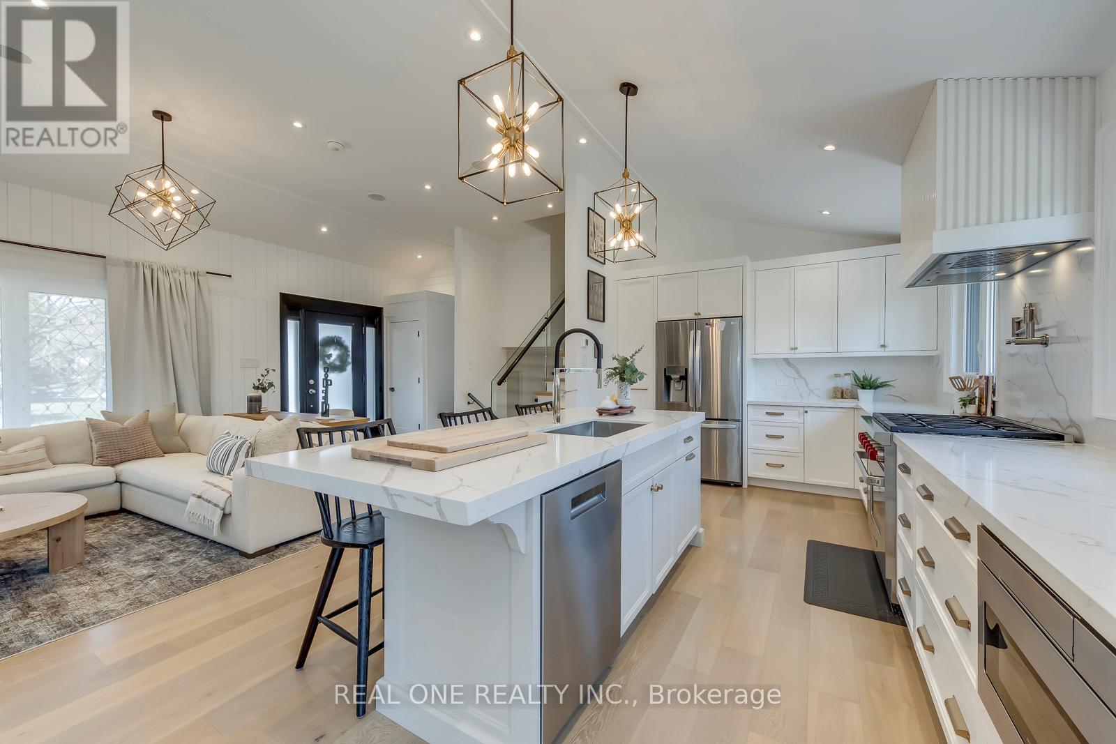 1224 Willowbrook Drive, Oakville, Ontario  L6L 2K1 - Photo 13 - W13234650