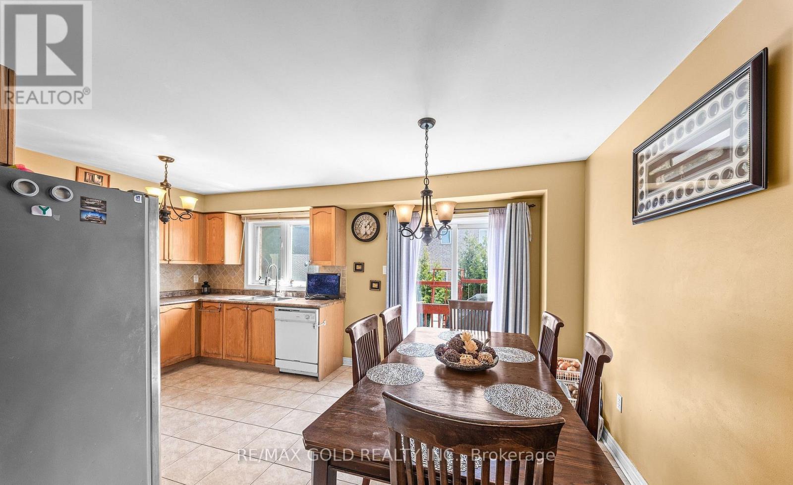 17 Calderstone Road, Brampton, Ontario  L6P 2A4 - Photo 13 - W13234688