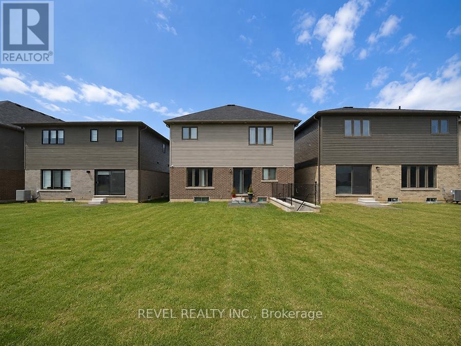 Lower - 31 Mair Avenue, Brantford, Ontario  N3T 0T2 - Photo 14 - X12981972