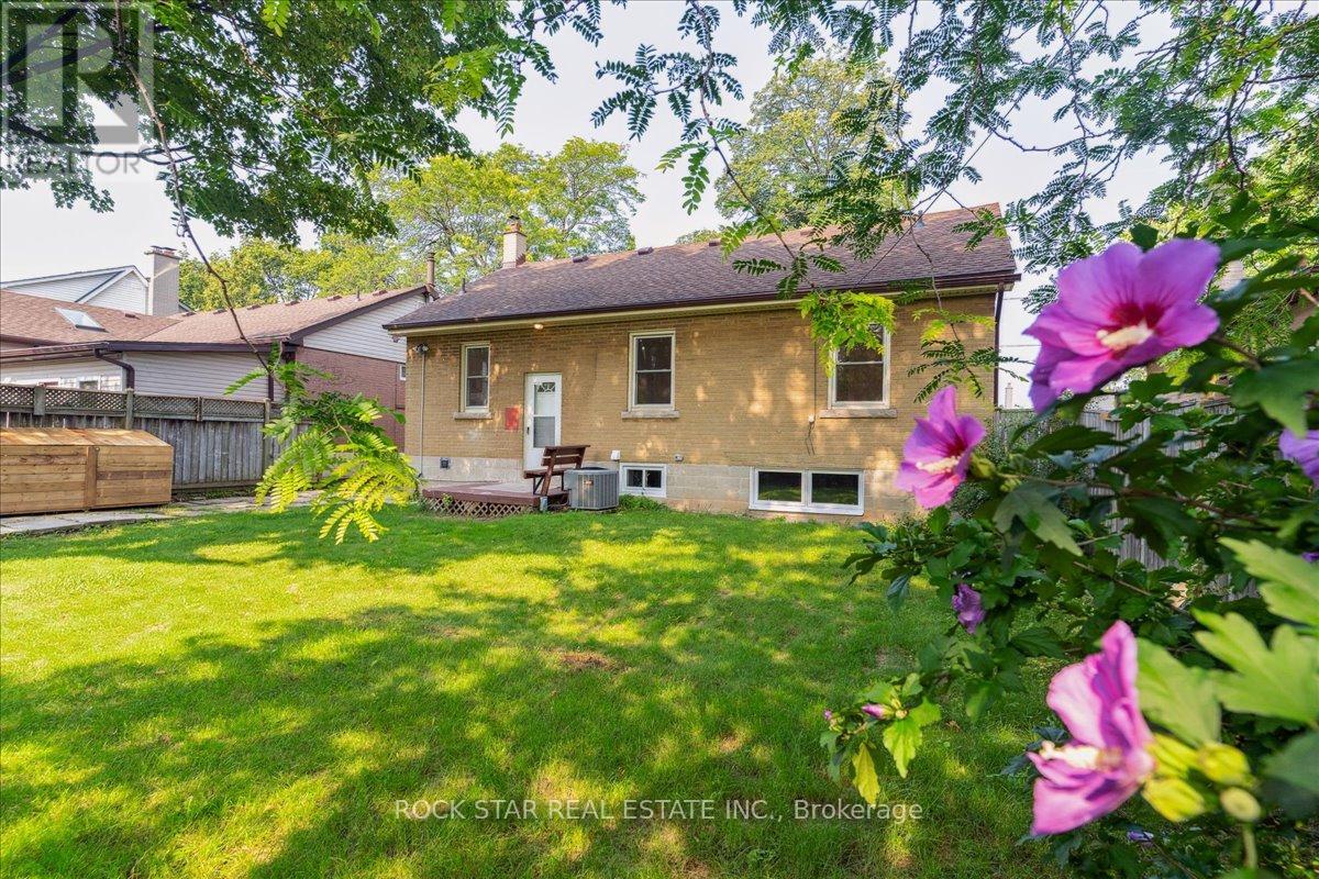 #lower - 129 West 32nd Street, Hamilton, Ontario  L9C 5H1 - Photo 12 - X13234568