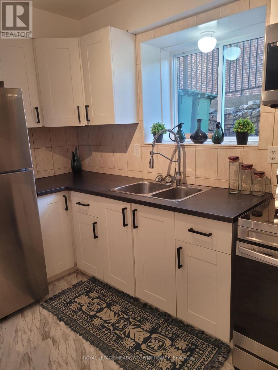 2 - 981 Mohawk Road E, Hamilton, Ontario  L8T 2R9 - Photo 6 - X13234676