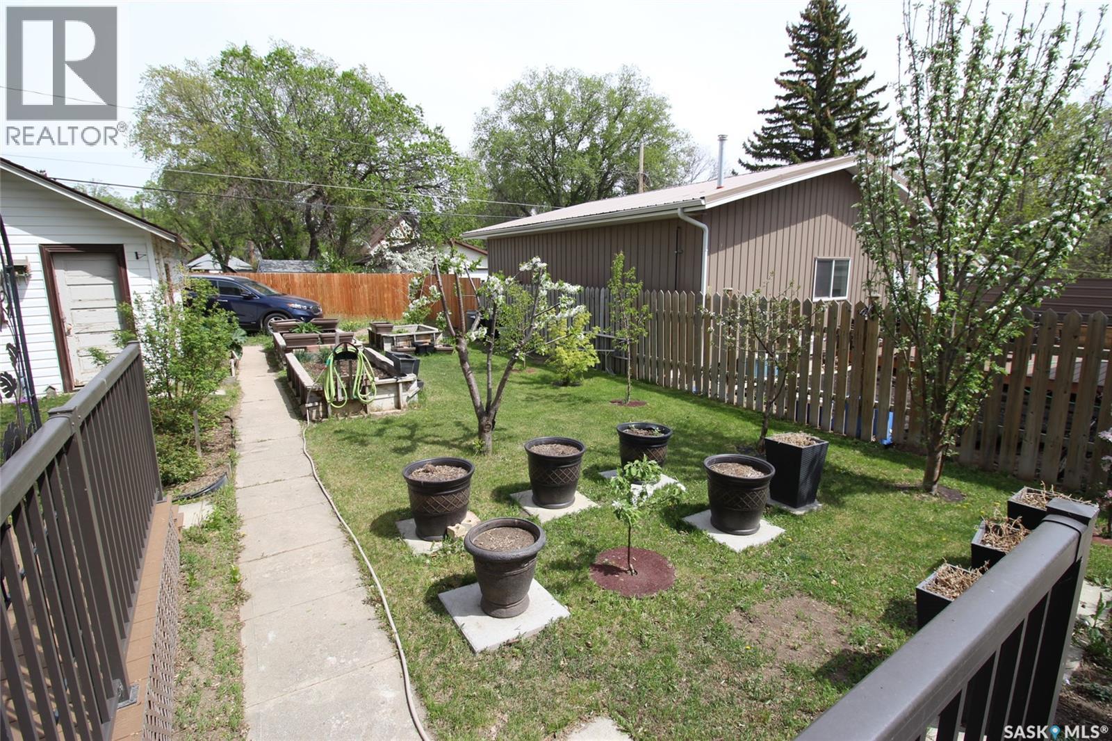 580 1st Street E, Shaunavon, Saskatchewan  S0N 2M0 - Photo 31 - SK038113