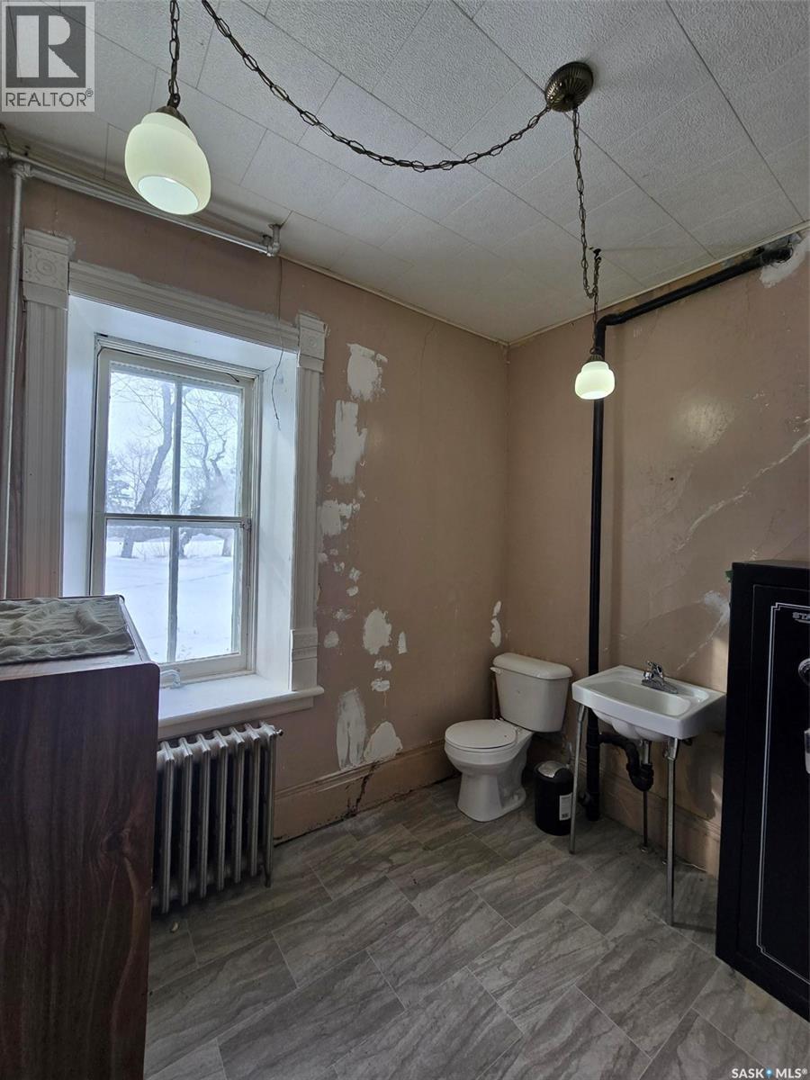 934 Main Street, Broadview, Saskatchewan  S0G 0K0 - Photo 16 - SK038053