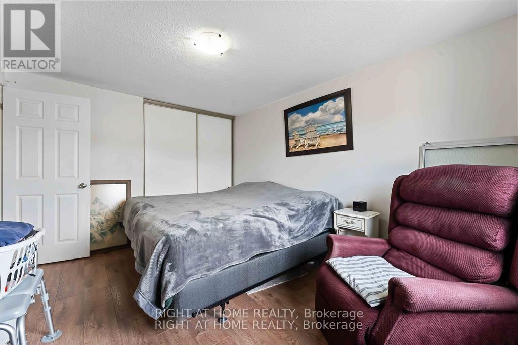 21 - 5 Hadley Circle, Ottawa, Ontario K2H 6P1 - Photo 10 - X12954194