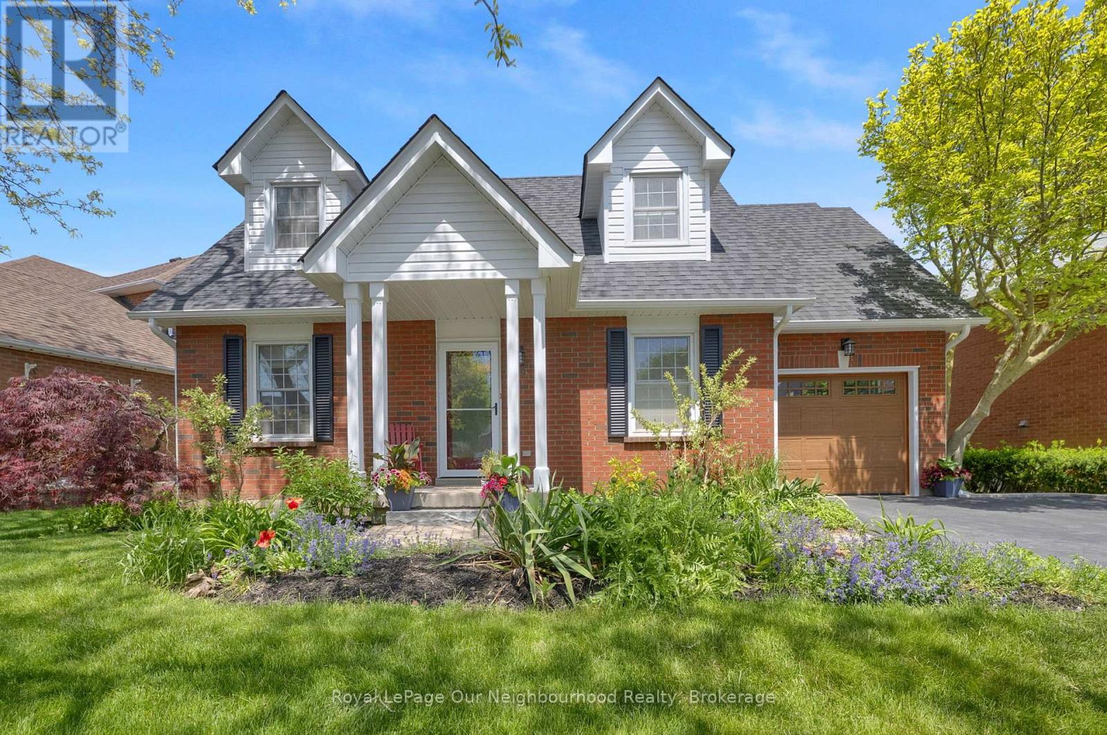 6 Orchard Park Drive, Clarington, Ontario  L1C 4E2 - Photo 1 - E13234792
