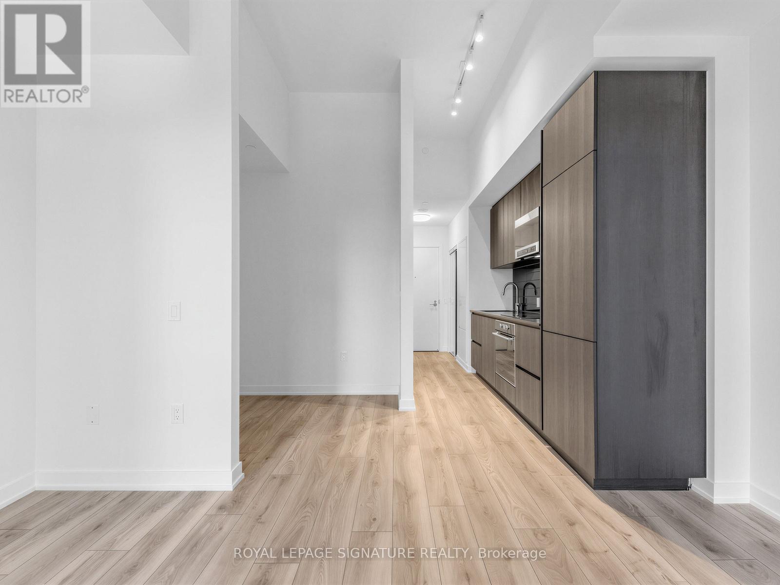 609 - 110 Broadway Avenue, Toronto, Ontario  M4P 0E9 - Photo 2 - C13227596