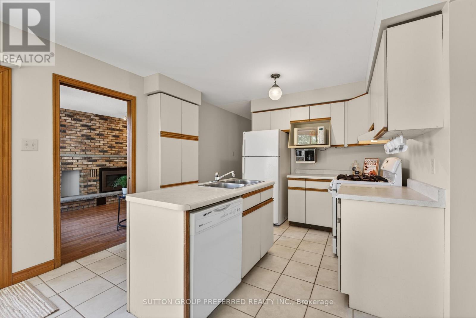 4 Golfview Crescent, London South, Ontario  N6C 5N1 - Photo 12 - X13234724