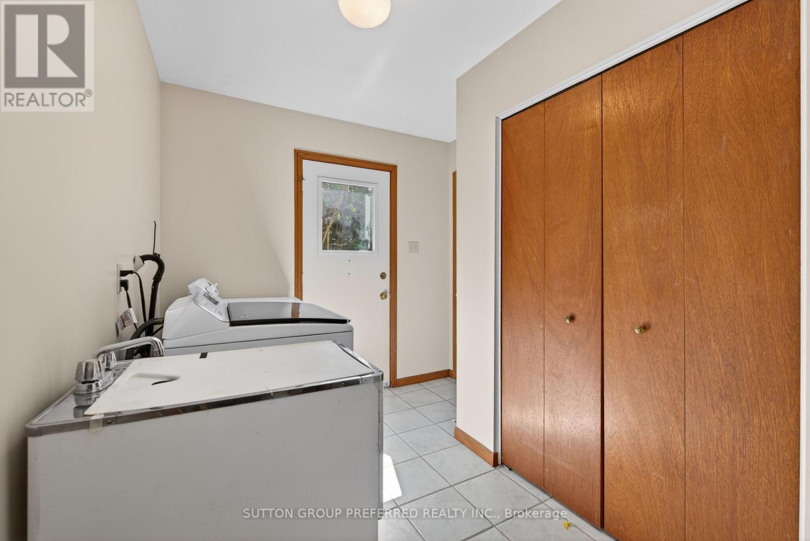 4 Golfview Crescent, London South, Ontario  N6C 5N1 - Photo 19 - X13234724
