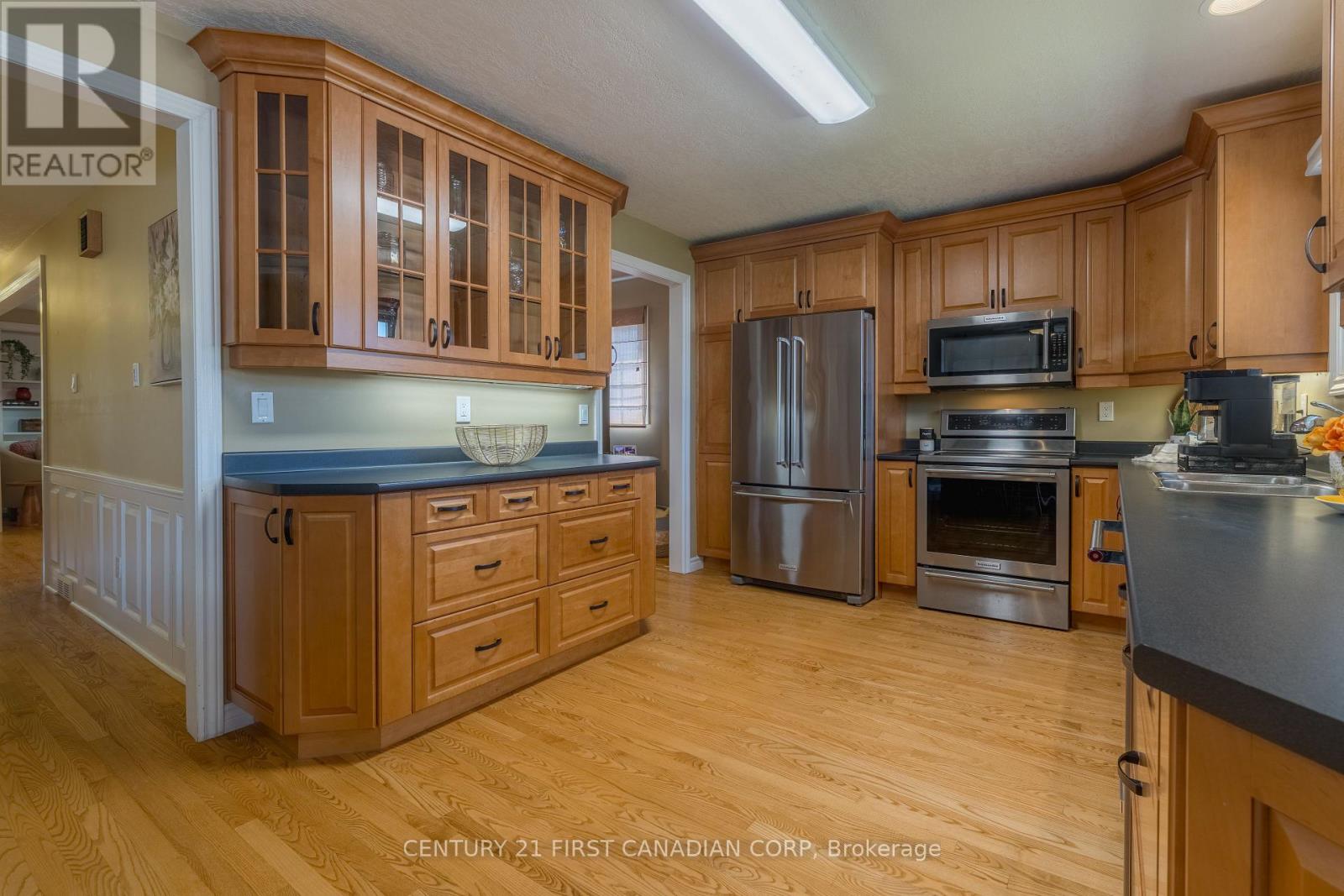 86 Edmunds Crescent E, London South, Ontario N5Z 4J2 - Photo 19 - X13235016