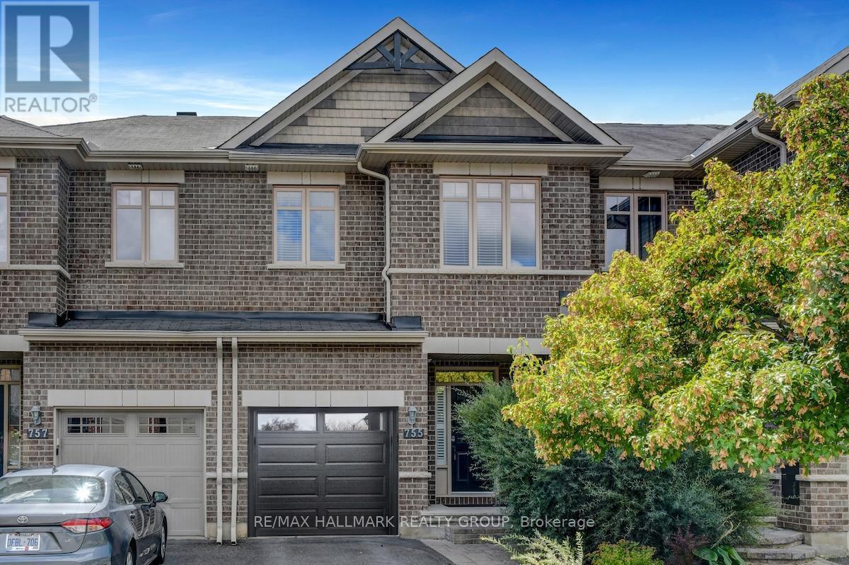 755 Bowercrest Crescent, Ottawa, Ontario  K1V 2M3 - Photo 2 - X13235066