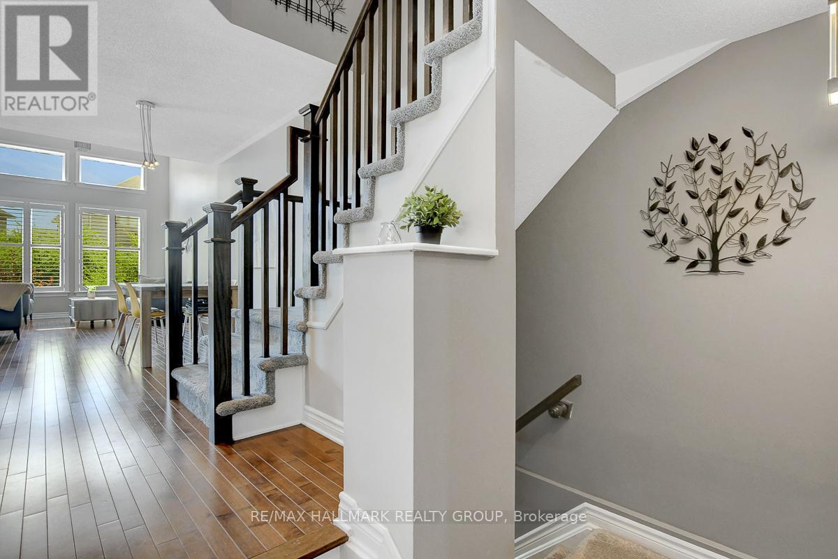 755 Bowercrest Crescent, Ottawa, Ontario  K1V 2M3 - Photo 4 - X13235066