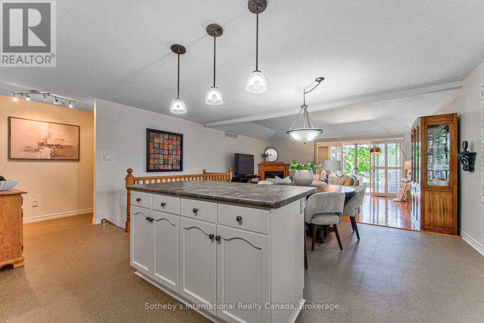 179 Westchester Drive W, Kitchener, Ontario  N2B 3M8 - Photo 13 - X13234836