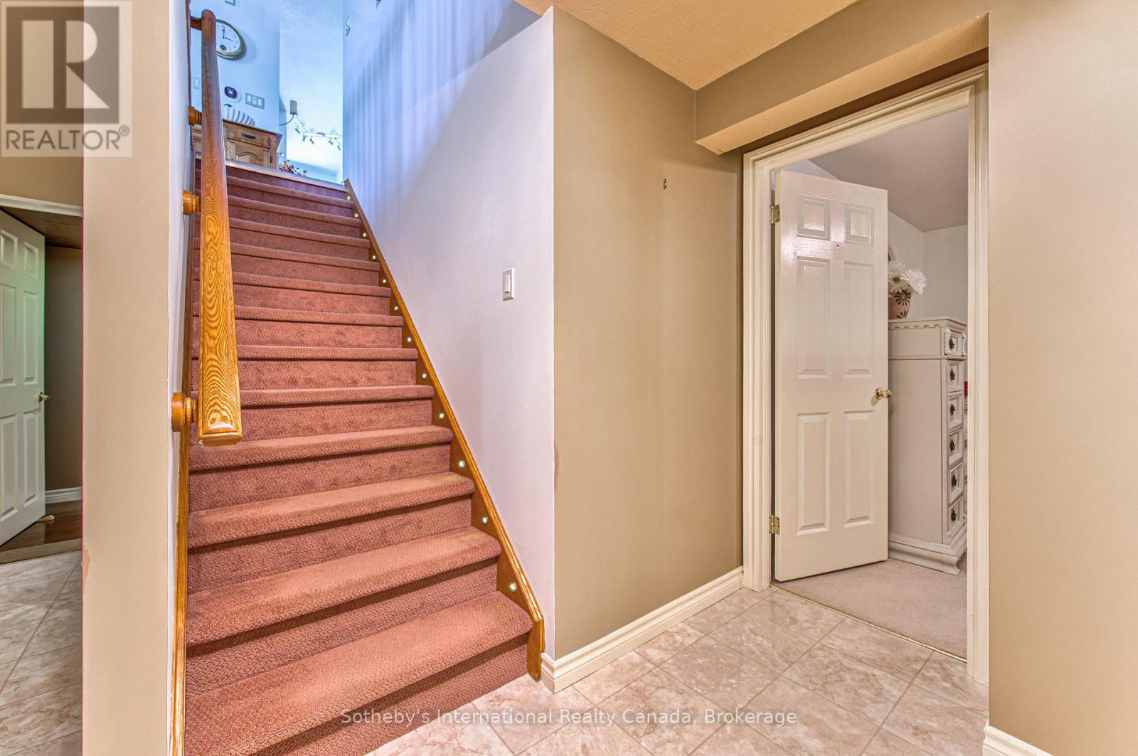 179 Westchester Drive W, Kitchener, Ontario  N2B 3M8 - Photo 24 - X13234836