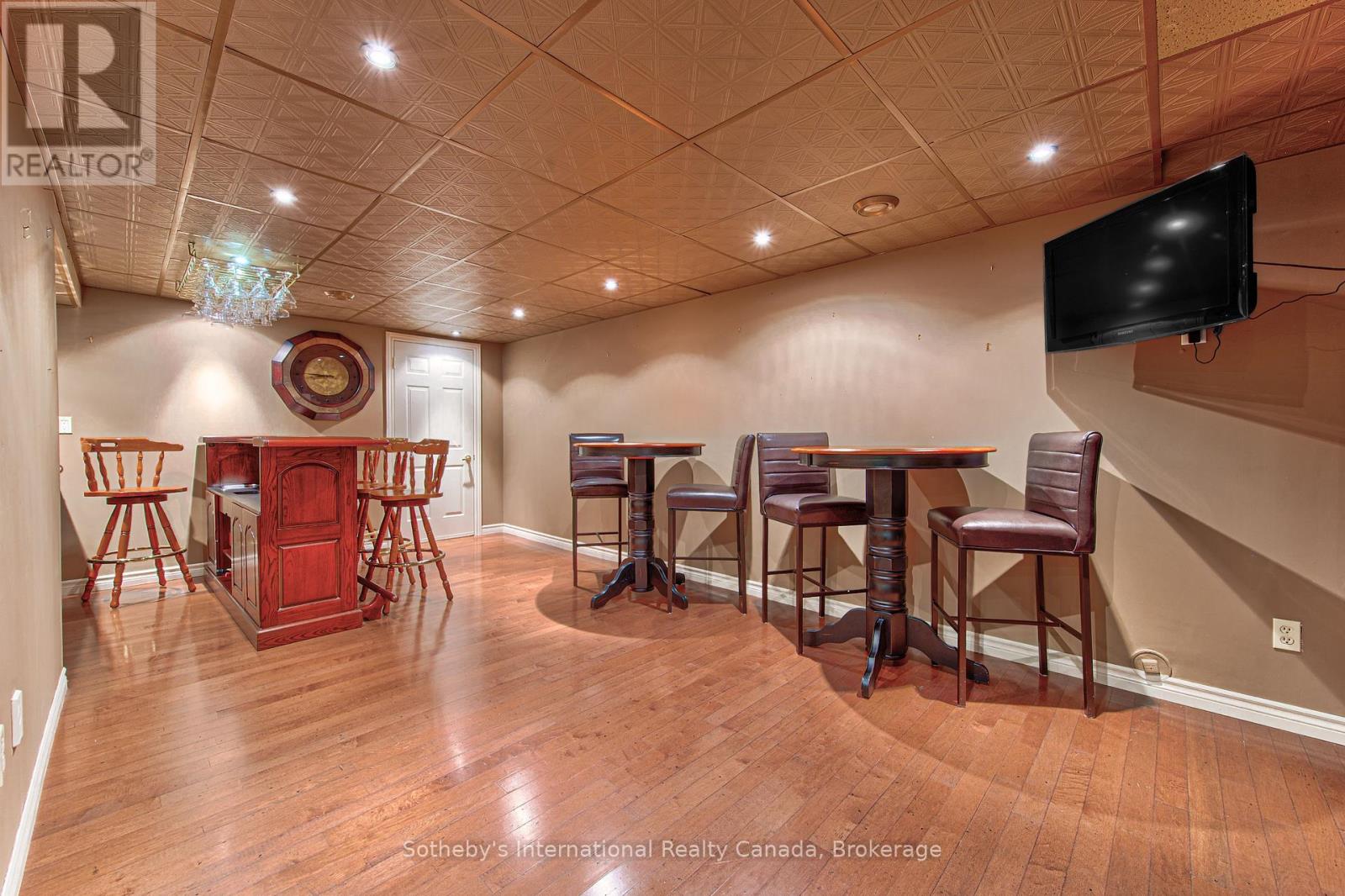 179 Westchester Drive W, Kitchener, Ontario  N2B 3M8 - Photo 29 - X13234836