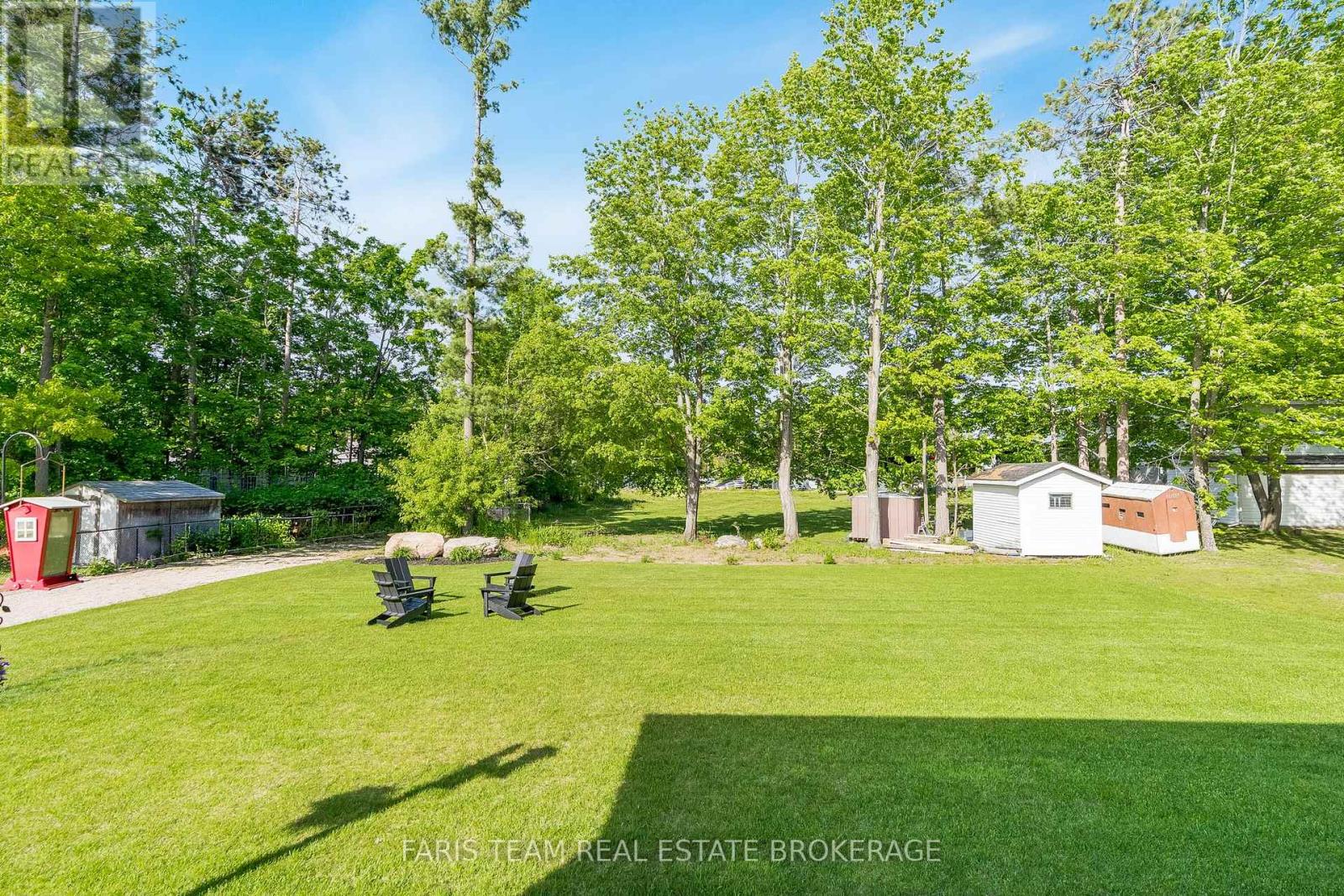 7 Reynolds Road, Tiny, Ontario  L0L 2T0 - Photo 45 - S12857816