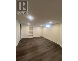 4 LAFLEUR COURT, Brampton, Ontario