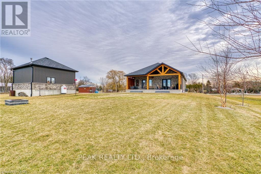 33 Wellington Street S, Ashfield-Colborne-Wawanosh, Ontario  N7A 3X9 - Photo 22 - X12869430