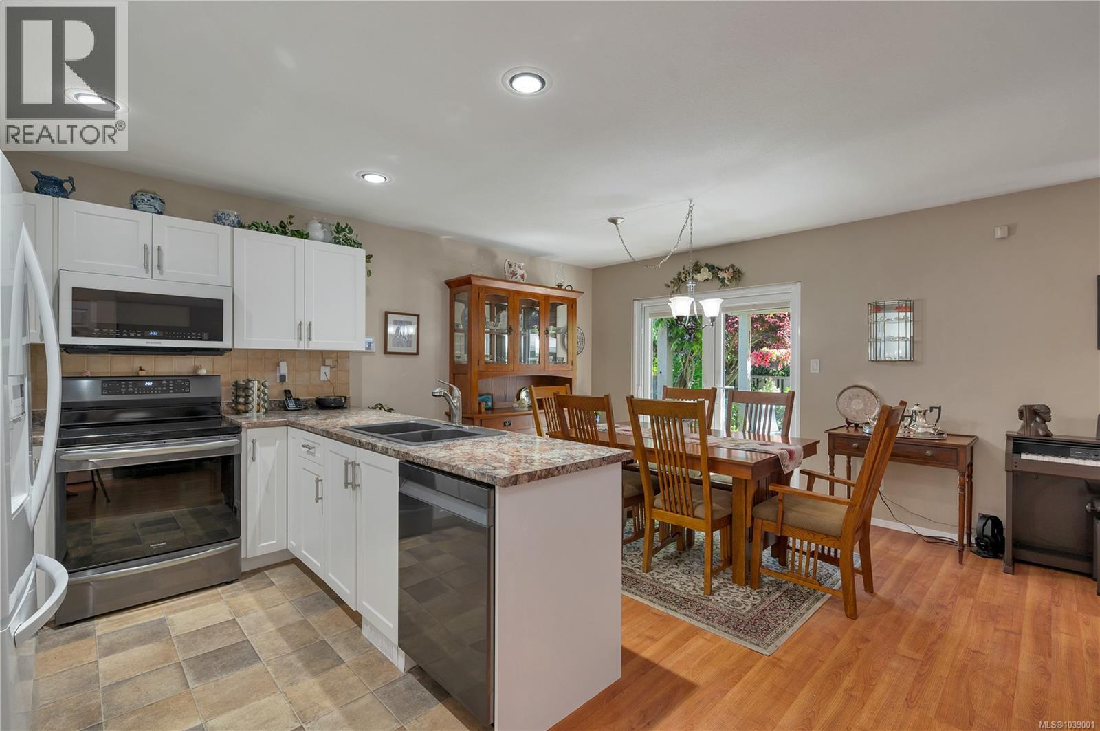 107 Cherry Tree Lane, Campbell River, British Columbia  V9W 8E9 - Photo 21 - 1039001