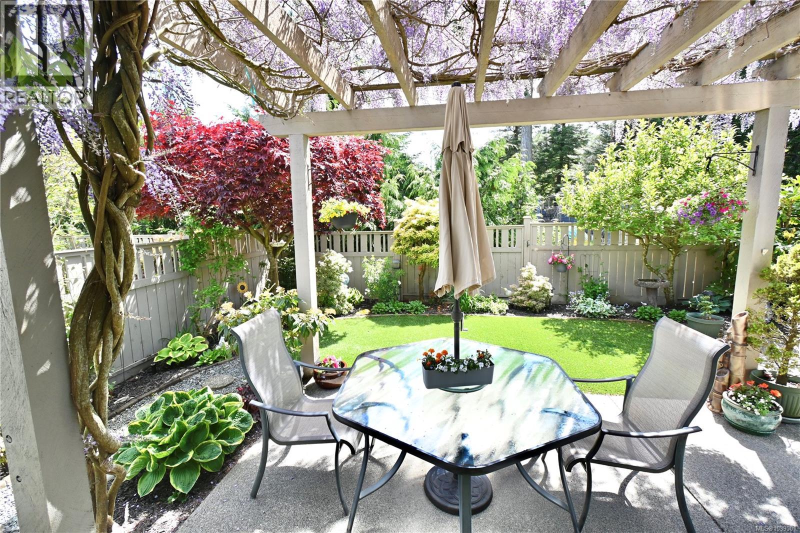 107 Cherry Tree Lane, Campbell River, British Columbia  V9W 8E9 - Photo 35 - 1039001
